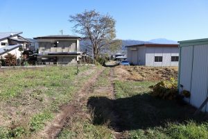 箕輪町　沢区（長田）　売地　190万円